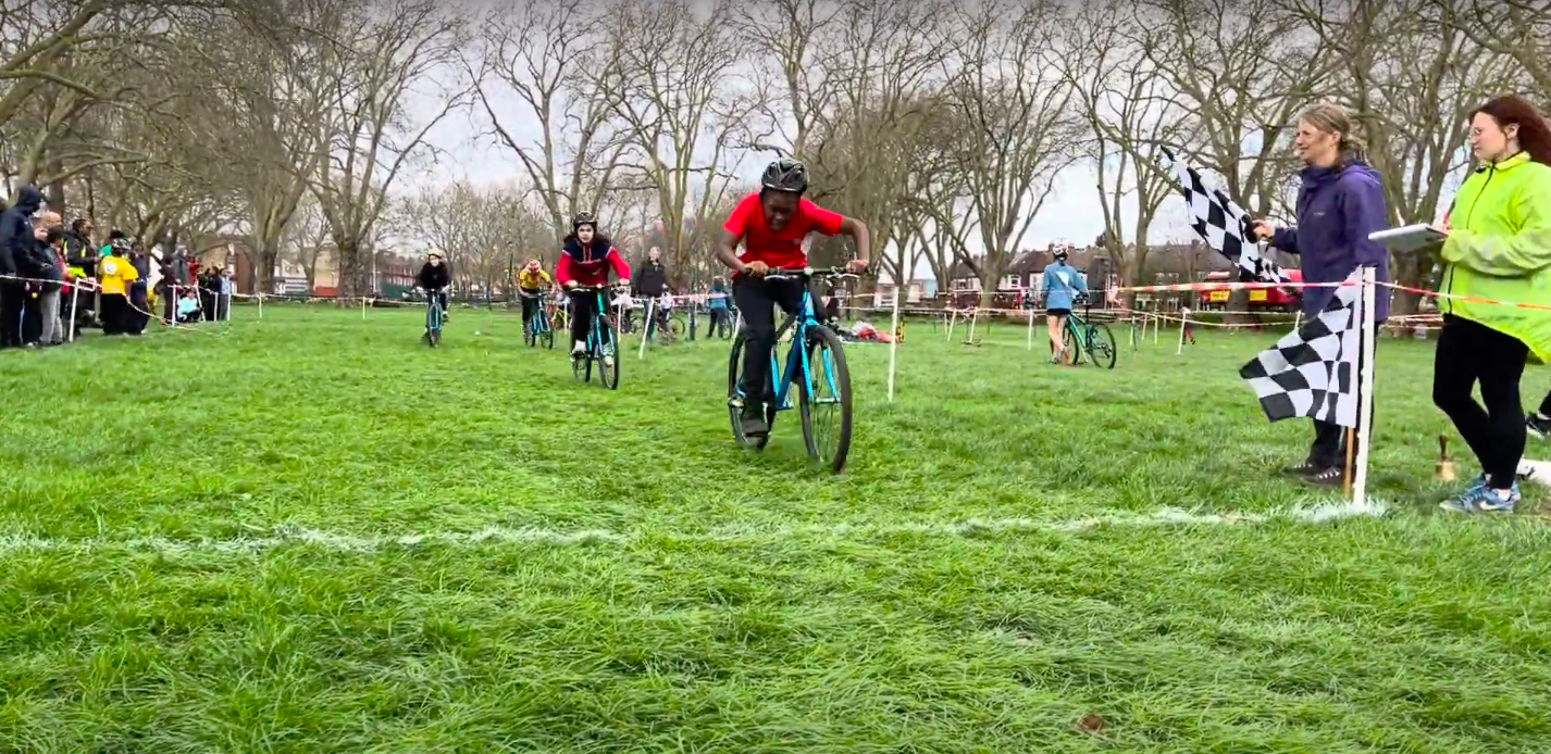 Screenshot 2024-04-01 at 18.22.04